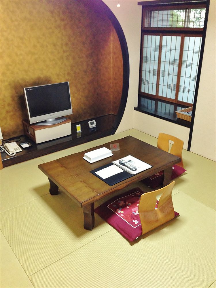 Plaza Fuyo Hotel Fukuoka  Esterno foto