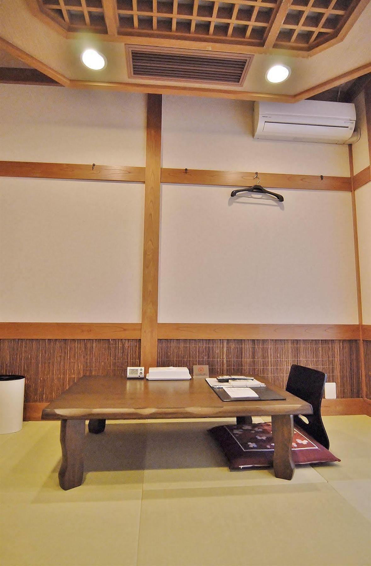 Plaza Fuyo Hotel Fukuoka  Esterno foto