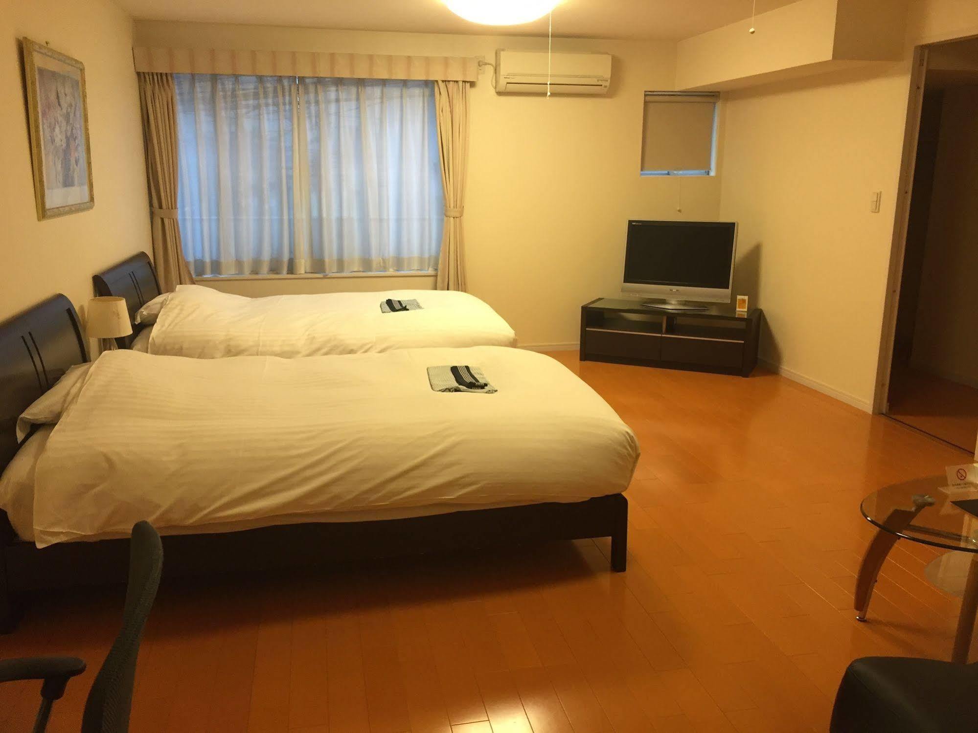 Plaza Fuyo Hotel Fukuoka  Esterno foto